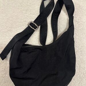Baggu Medium Nylon Crescent Bag